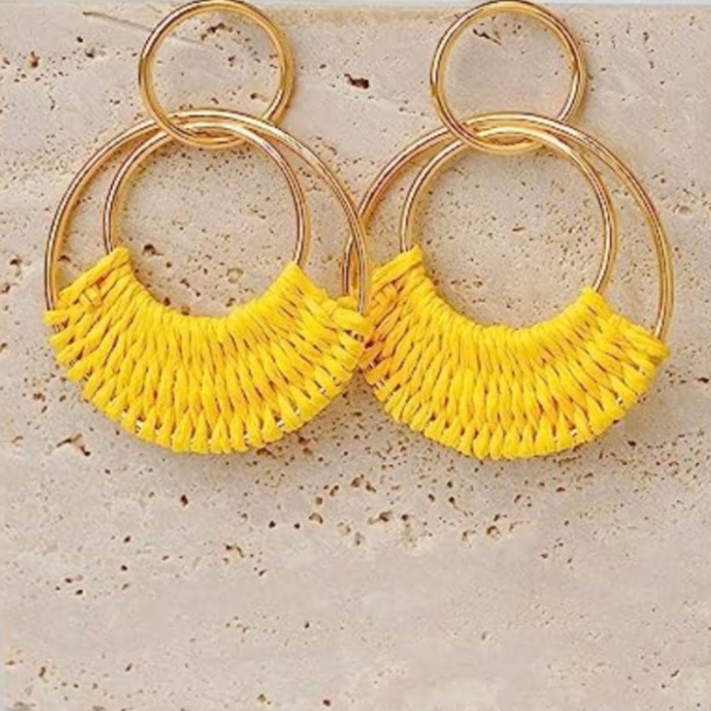 Yellow Woven Raffia Gold Hoop Earrings Wicker Hoops Links Post Vacay Style New